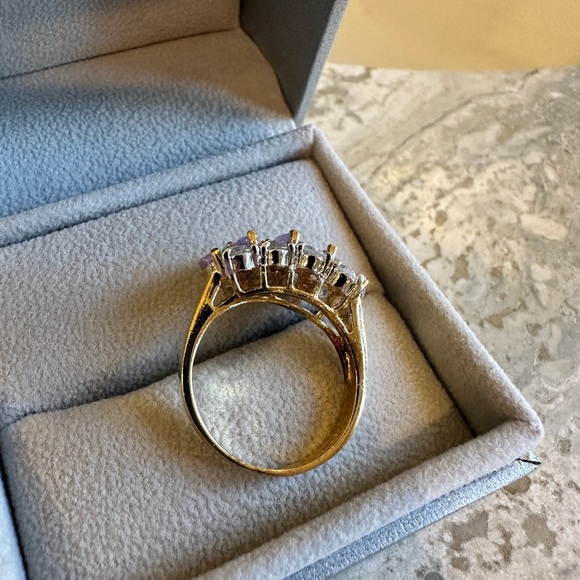 Vintage statement ring. Size 8.5. 925 - Picture 4 of 8